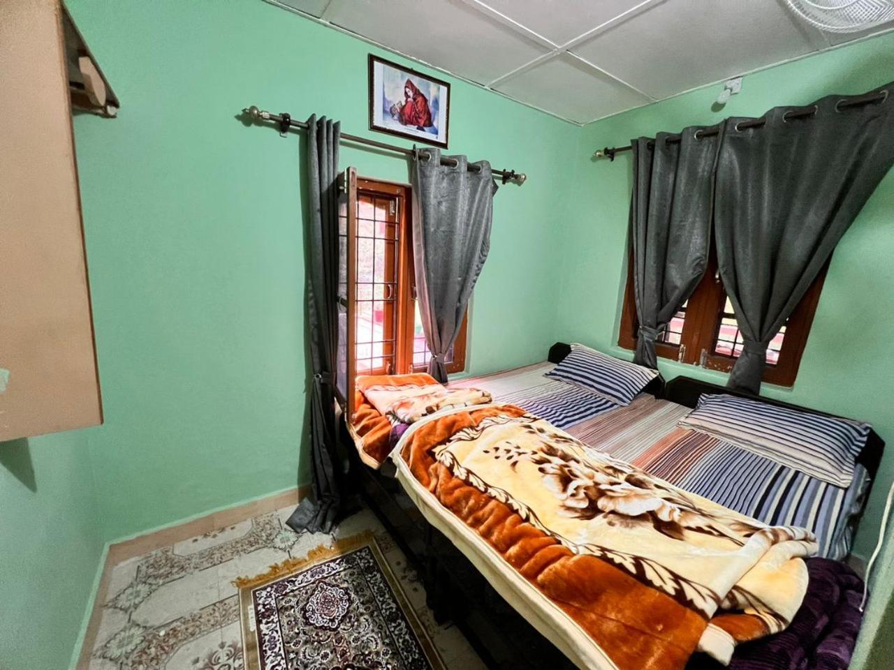 Tathastu Bir -Homestay ,Dorm,Hostel Exterior foto